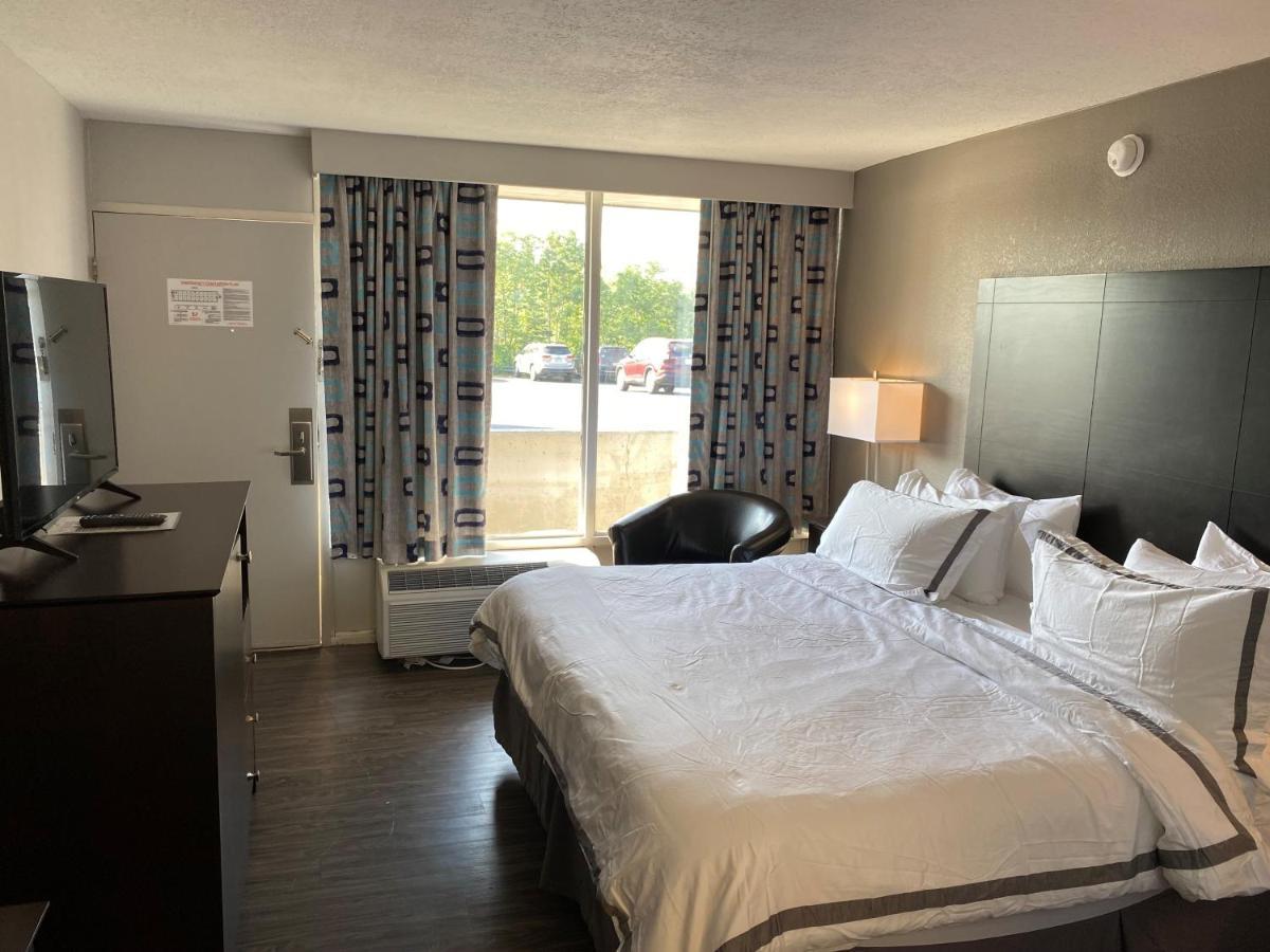 The At Of The 3* Lake Ozark